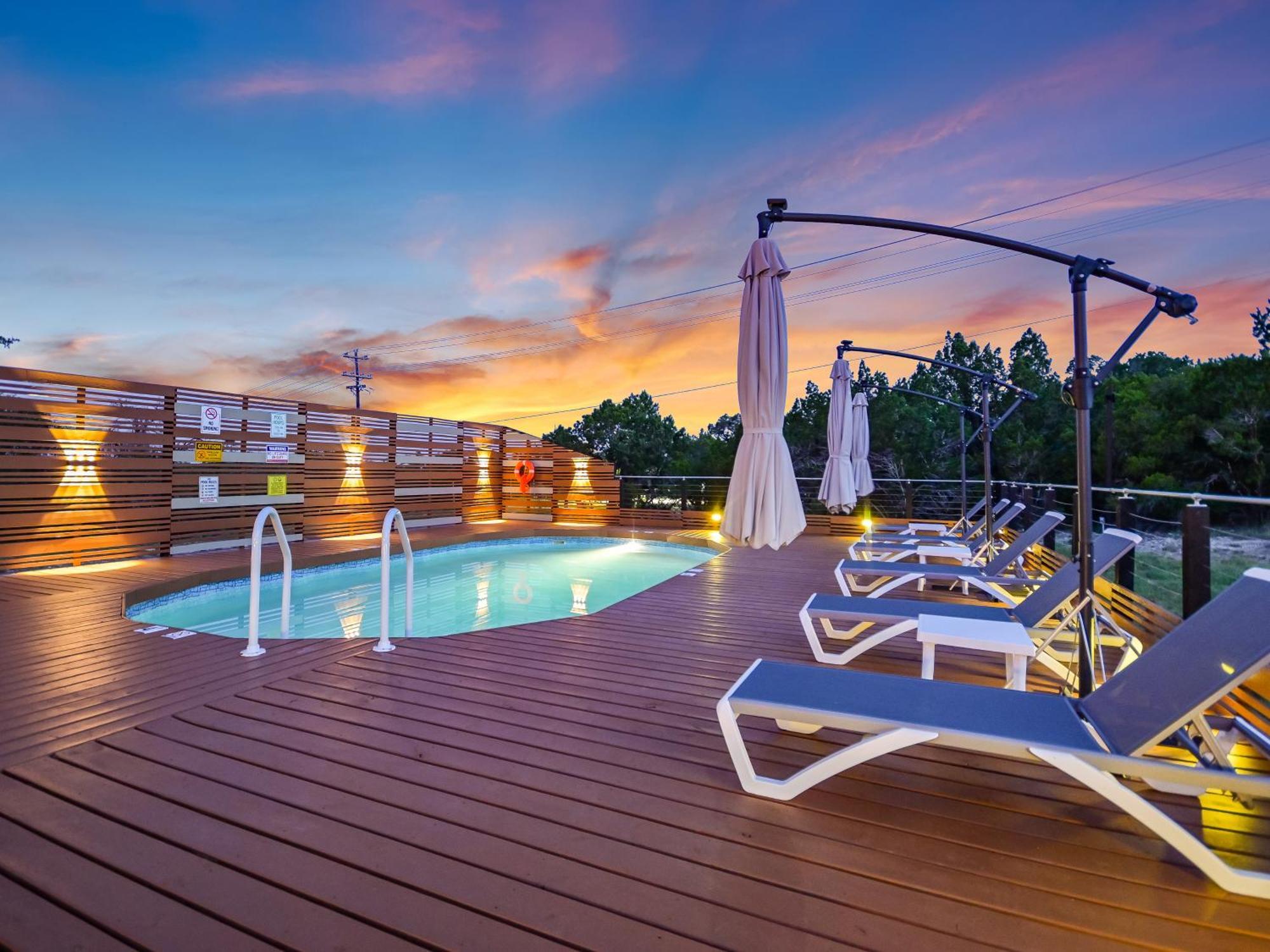Udoscape Glamping Resort Lago Vista Exterior foto